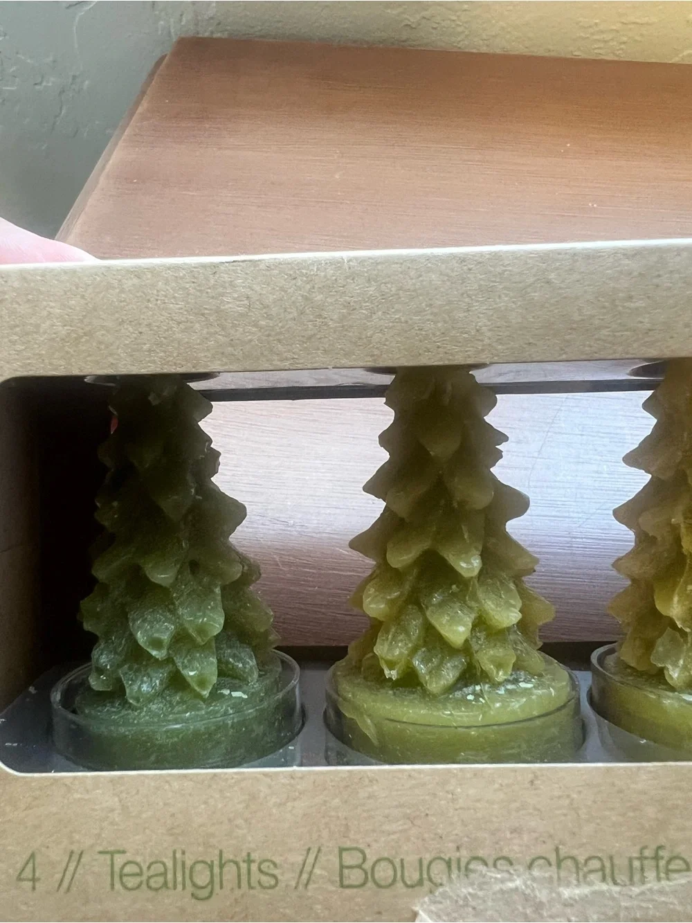 Crate & Barrel Green Christmas Holiday Tree Tealight Candles Set of 4 NIB